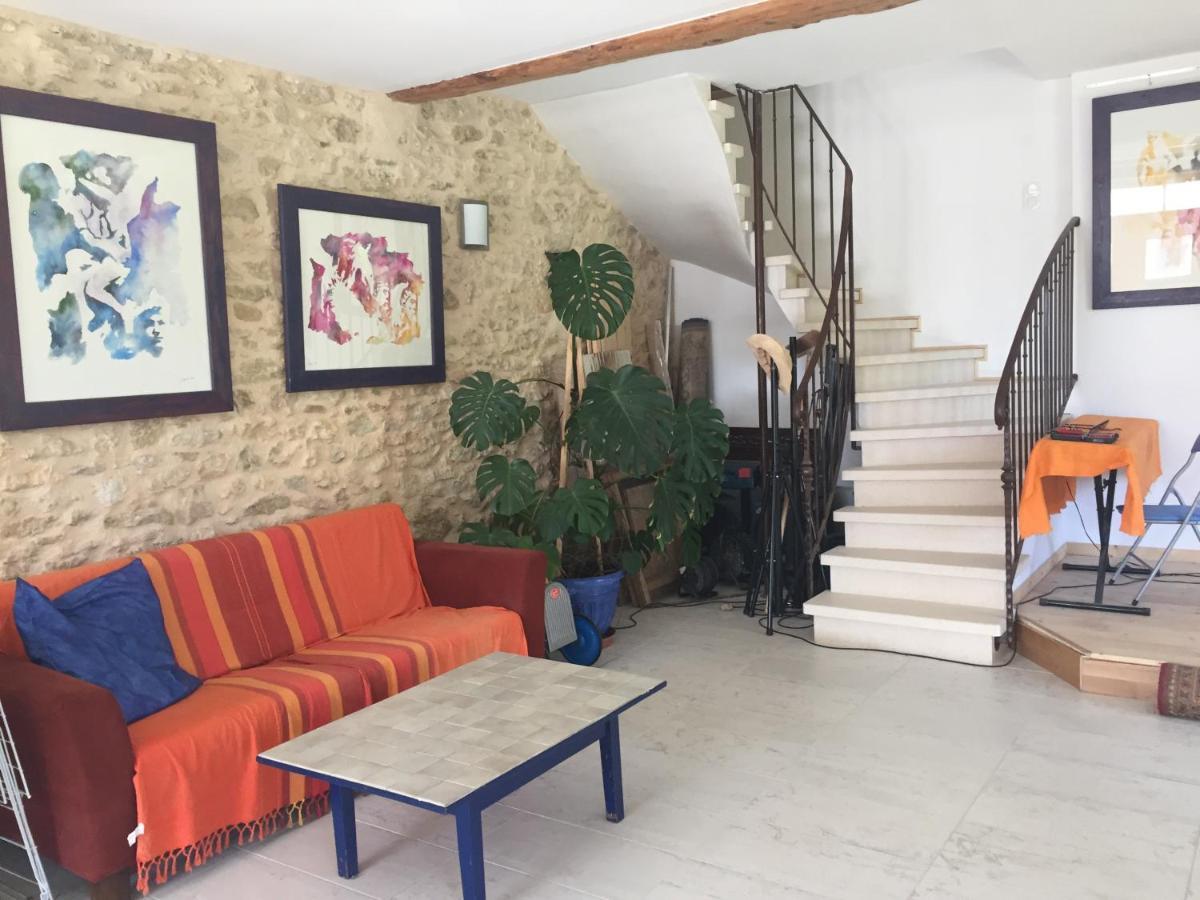 La Maison Ocre Saint-Julien-de-Briola Экстерьер фото