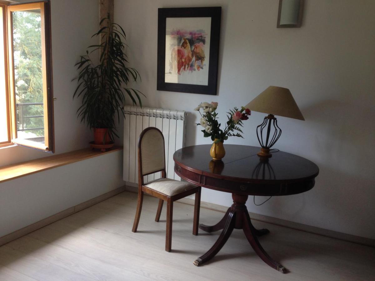 La Maison Ocre Saint-Julien-de-Briola Экстерьер фото